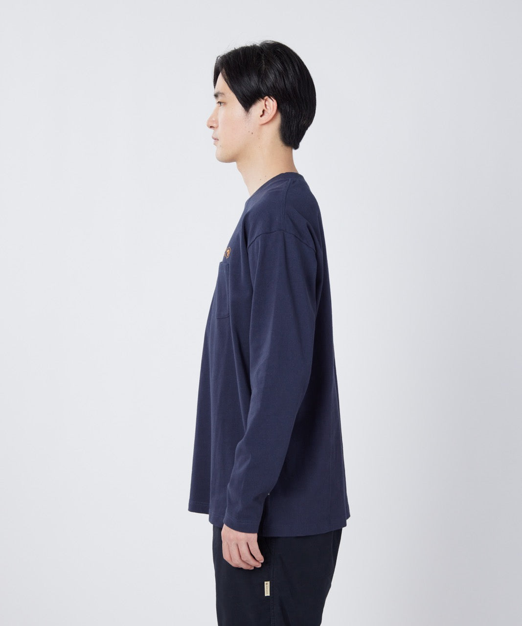 Trad Label Pocket L/S Heavy T-Shirt - Image 10