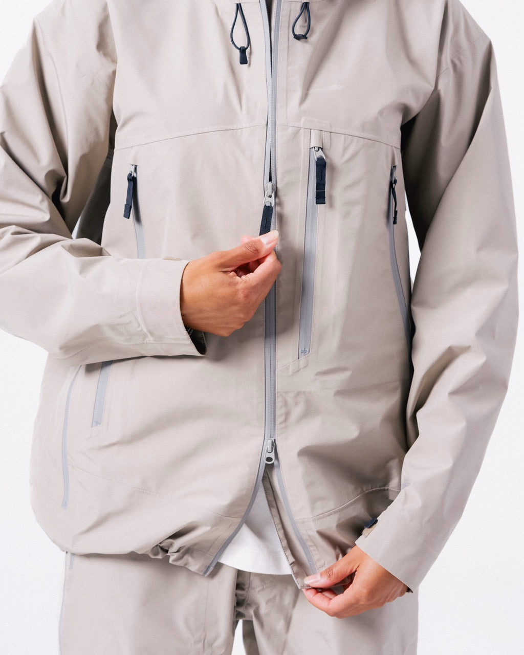 GORE-TEX Rain Jacket - Image 10