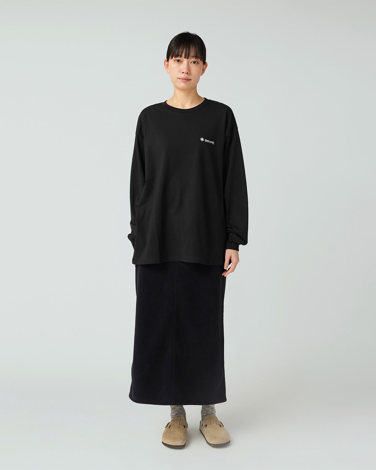 Soft Cotton Relaxed Logo L/S T-Shirt - Image 13