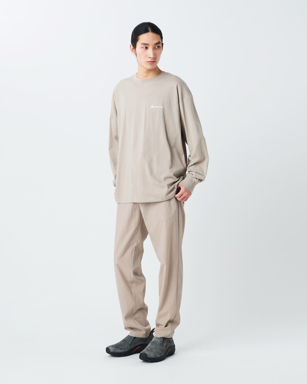 Soft Cotton Relaxed Logo L/S T-Shirt - Image 4