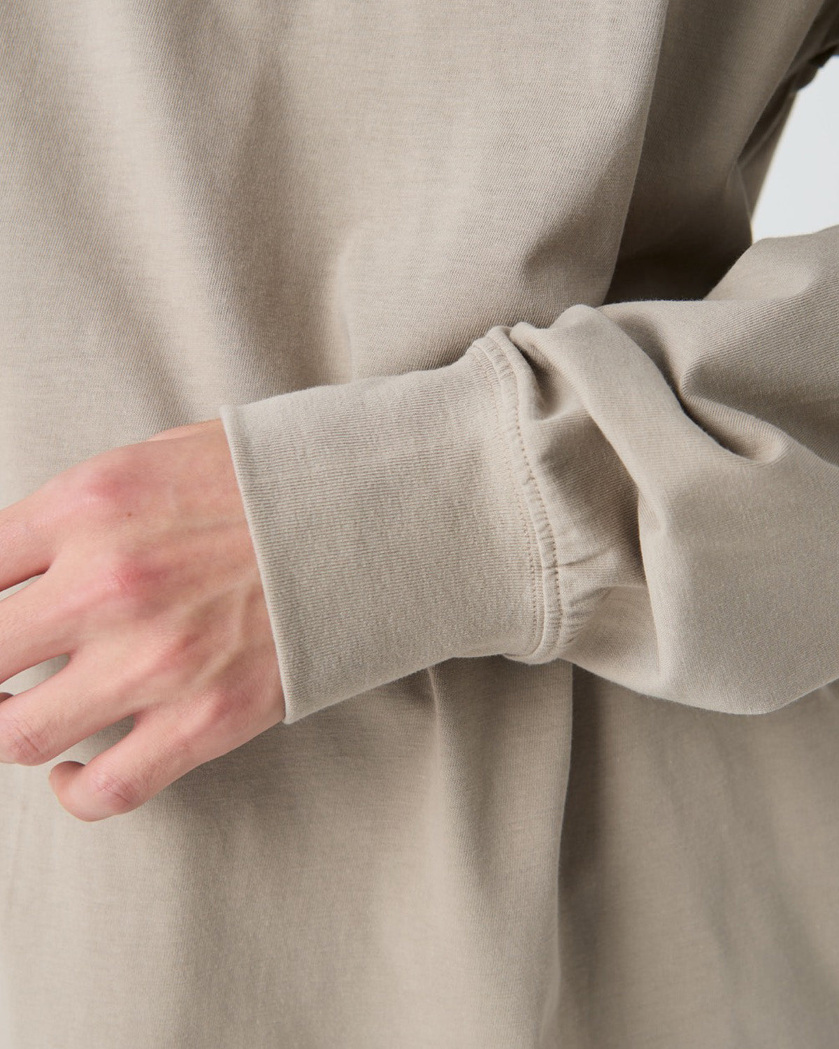 Soft Cotton Relaxed Logo L/S T-Shirt - Image 8